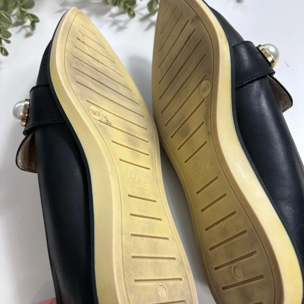 Louise et Cie Black Pointed Pearl-Embellished Loafers